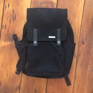 EVERLANE BLACK BACKPACK